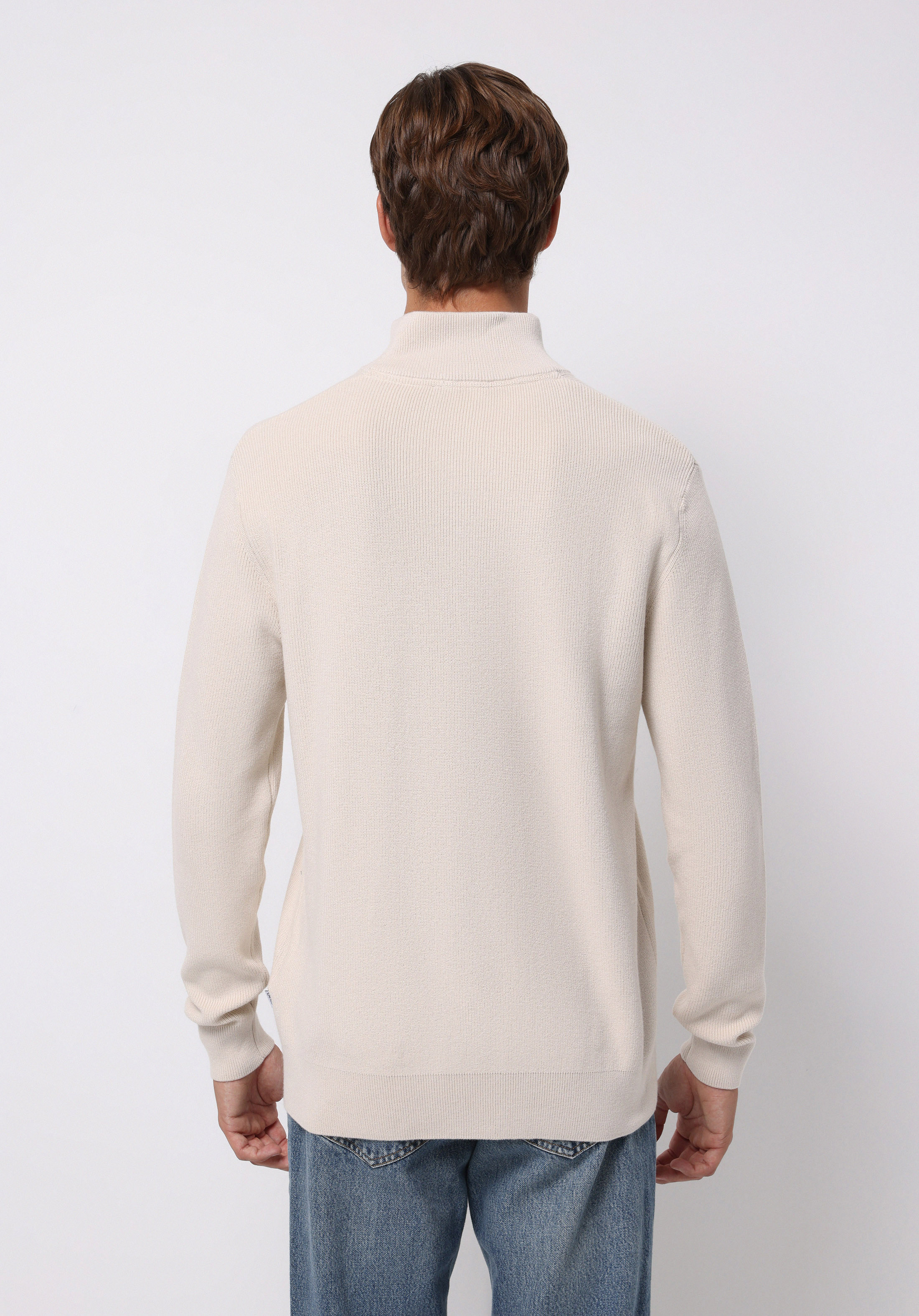 اعرض التفاصيل لـ بيج فاتح للرجال بلوفر