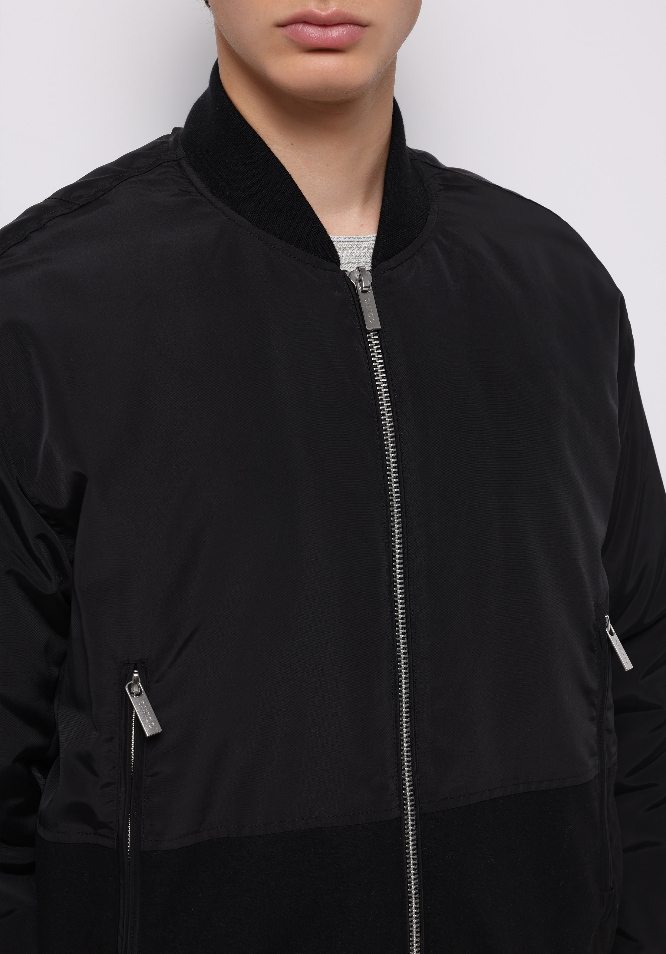 اعرض التفاصيل لـ أسود للرجال جاكيت