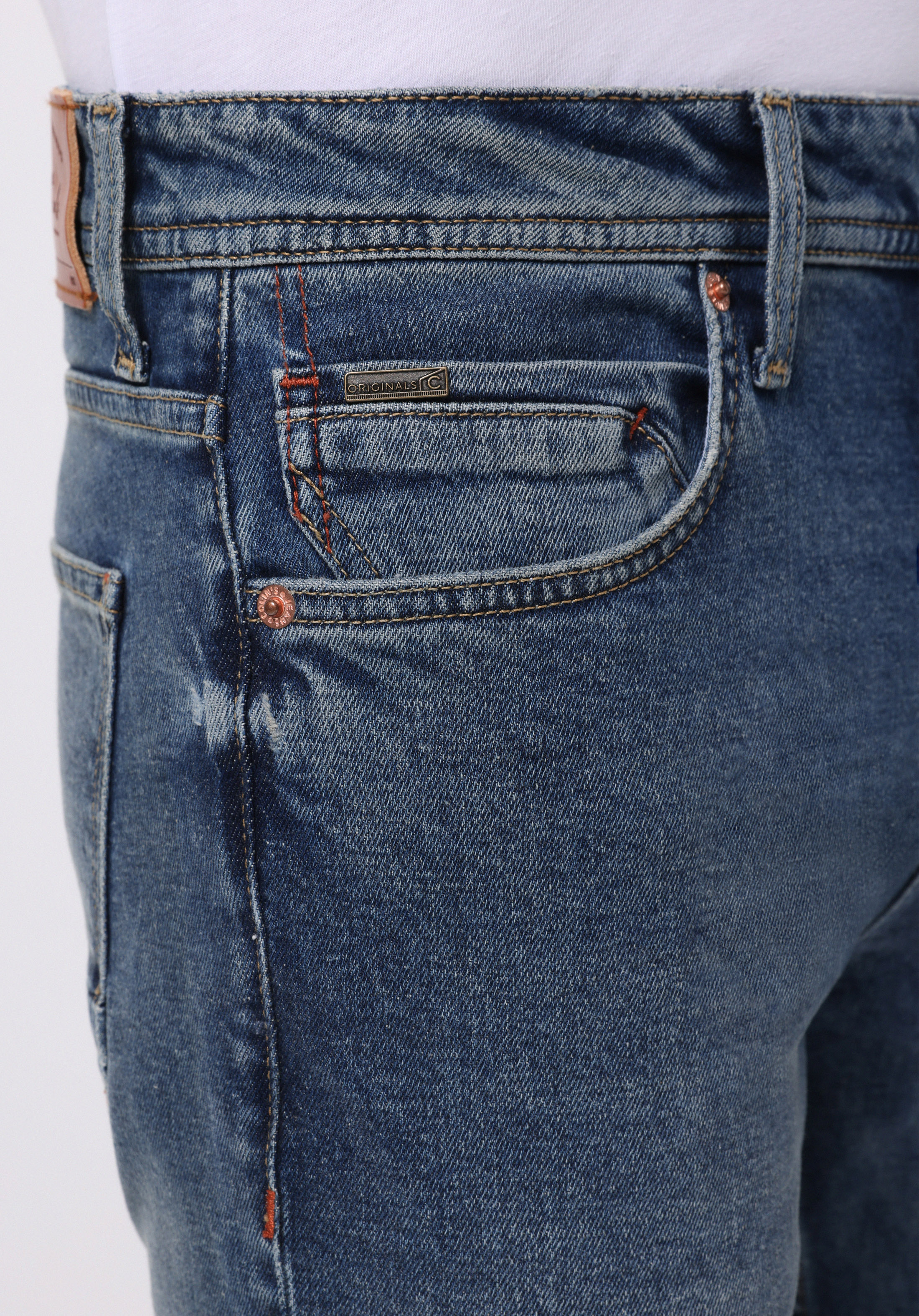 اعرض التفاصيل لـ أزرق للرجال بناطيل