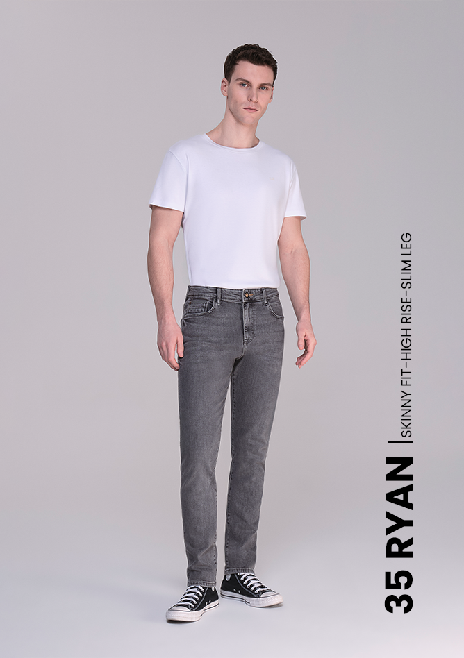 صورة للفئة 35 RYAN