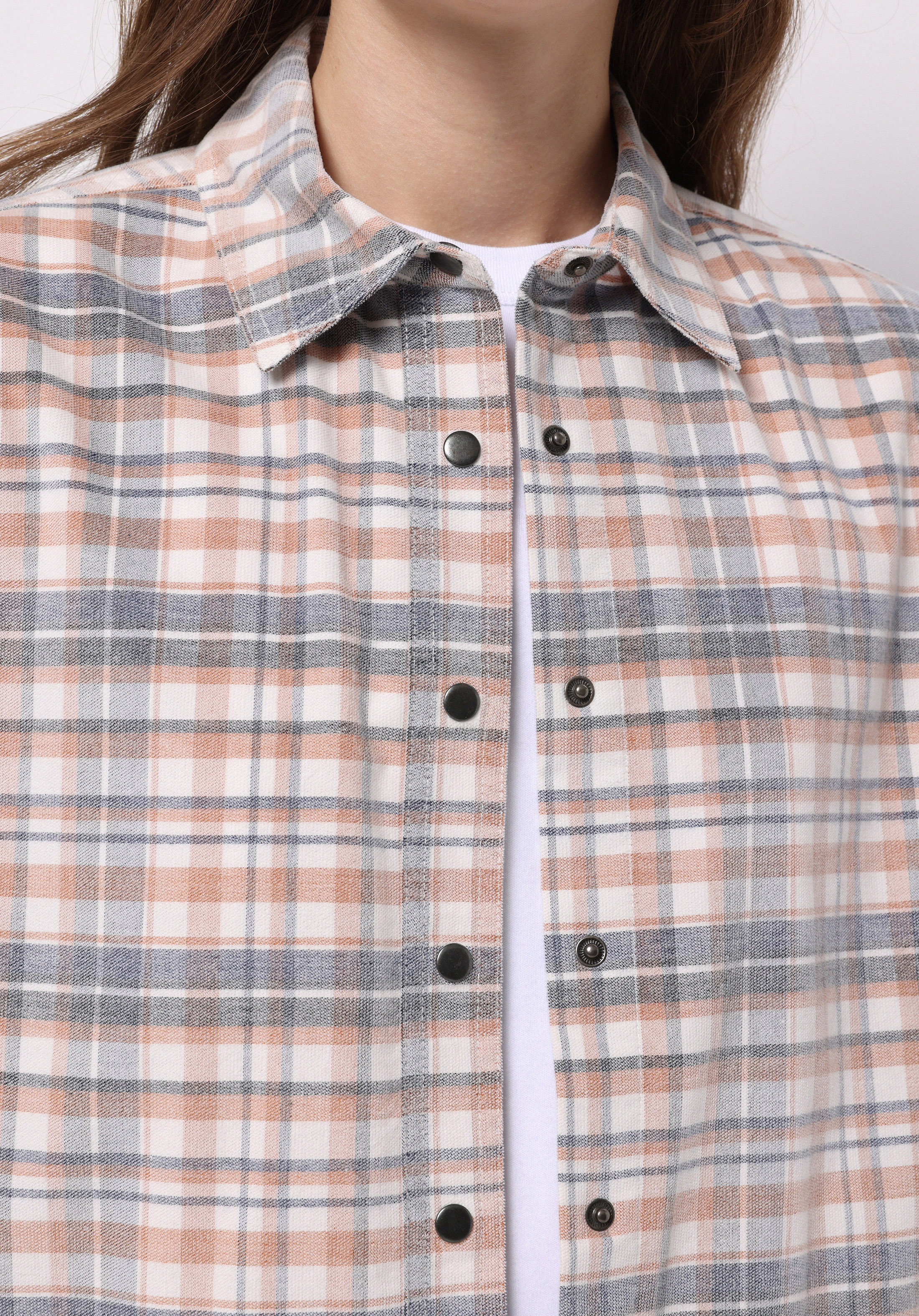 اعرض التفاصيل لـ بيج للنساء قميص  كم طويل