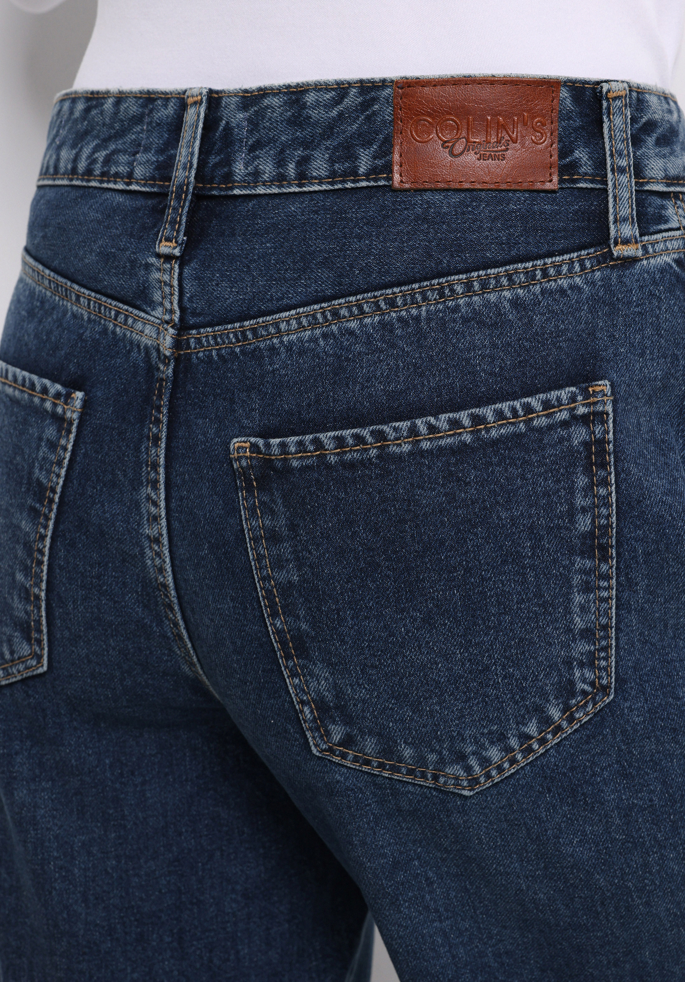 اعرض التفاصيل لـ أزرق للنساء بناطيل