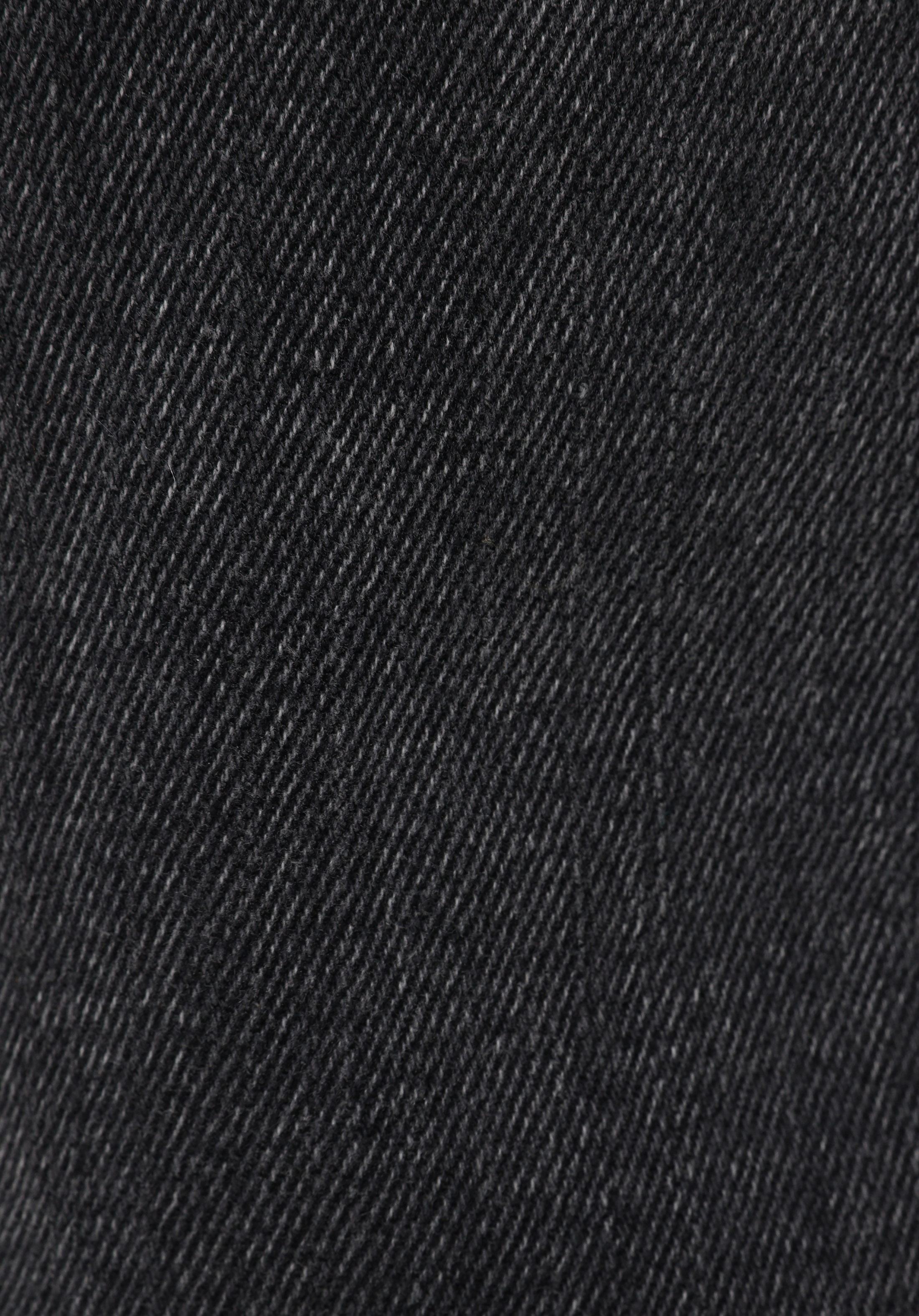 اعرض التفاصيل لـ أسود للرجال بناطيل