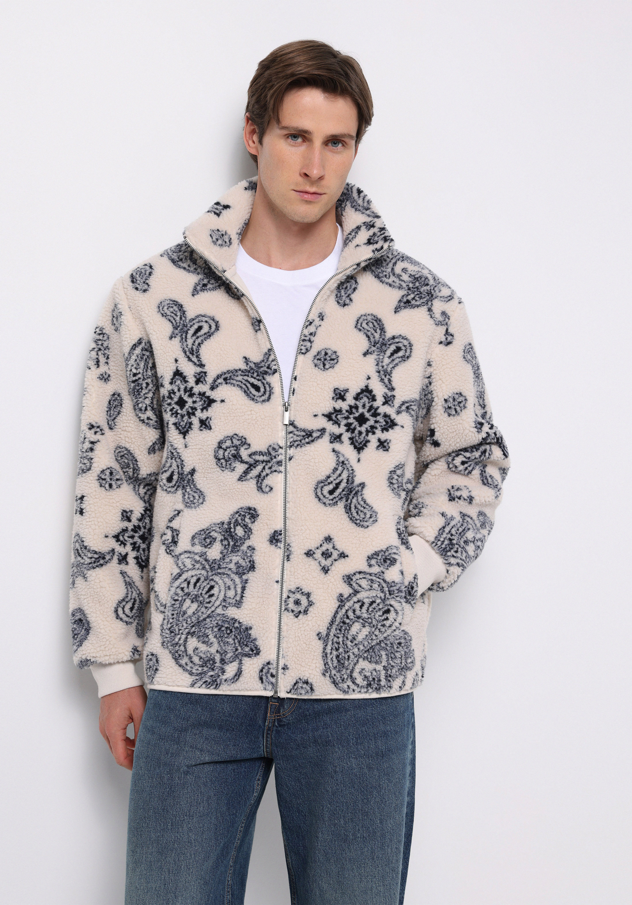 اعرض التفاصيل لـ بيج فاتح للرجال جاكيت سترة