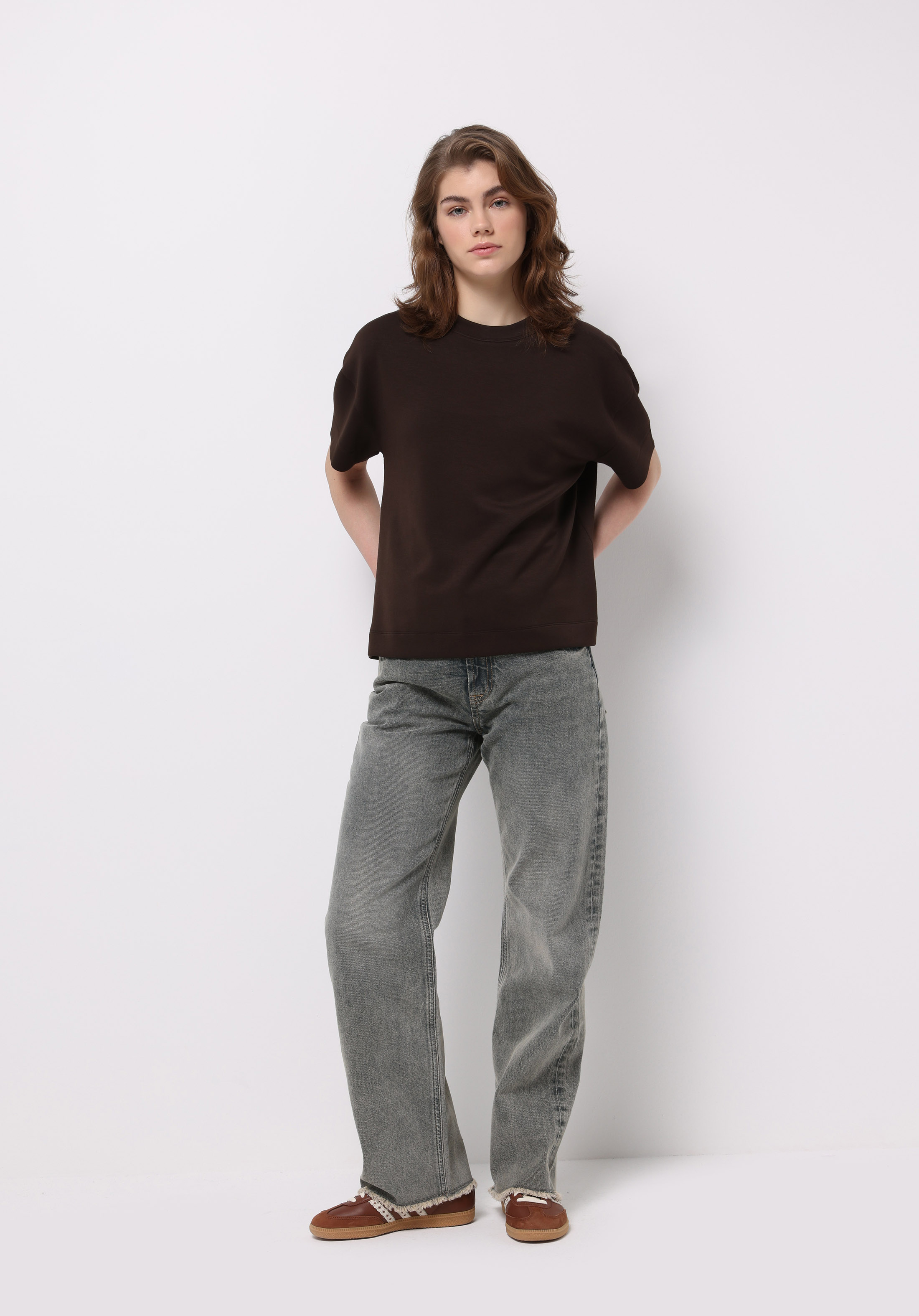 اعرض التفاصيل لـ دينيم للنساء بناطيل