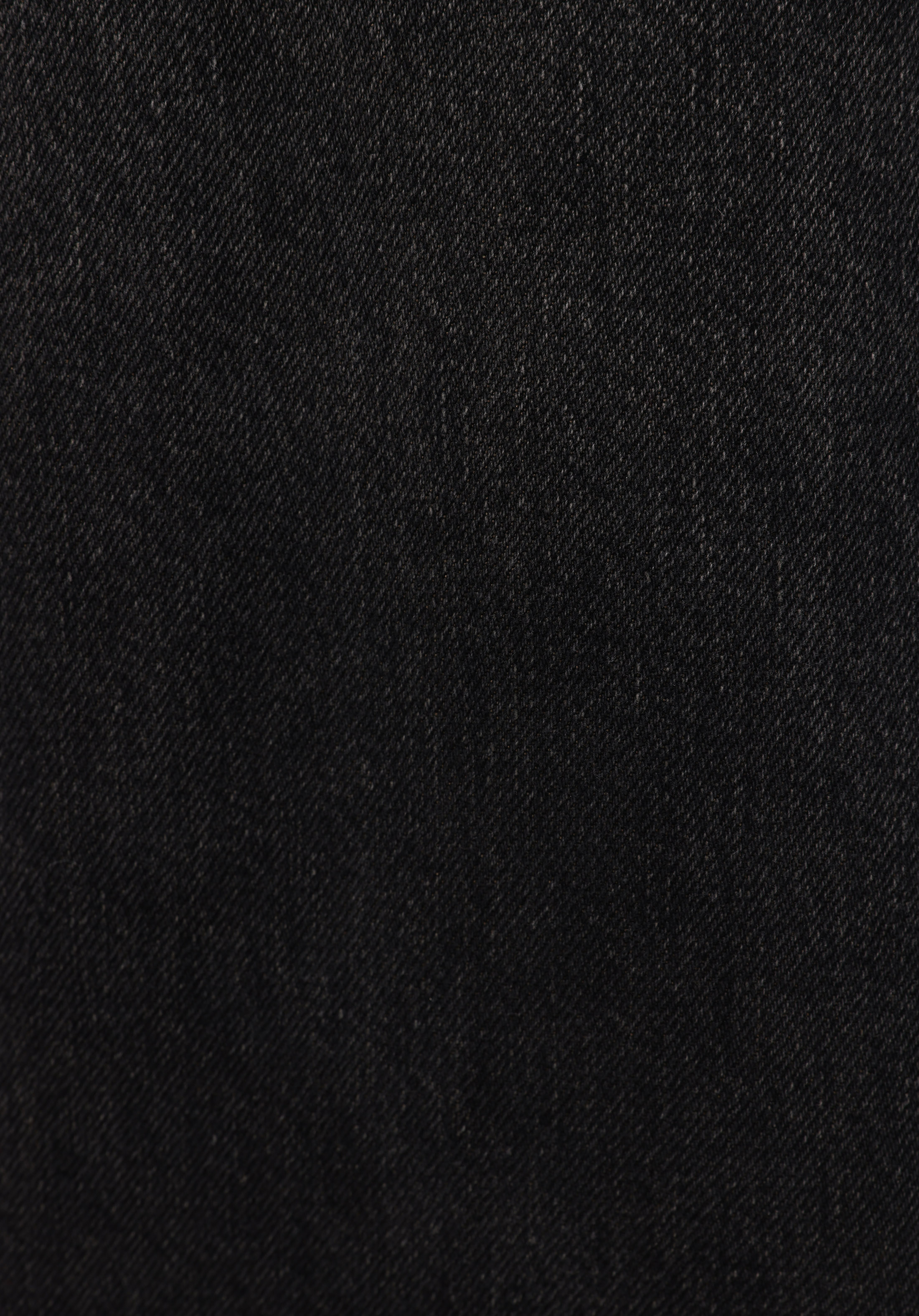 اعرض التفاصيل لـ أسود للرجال بناطيل