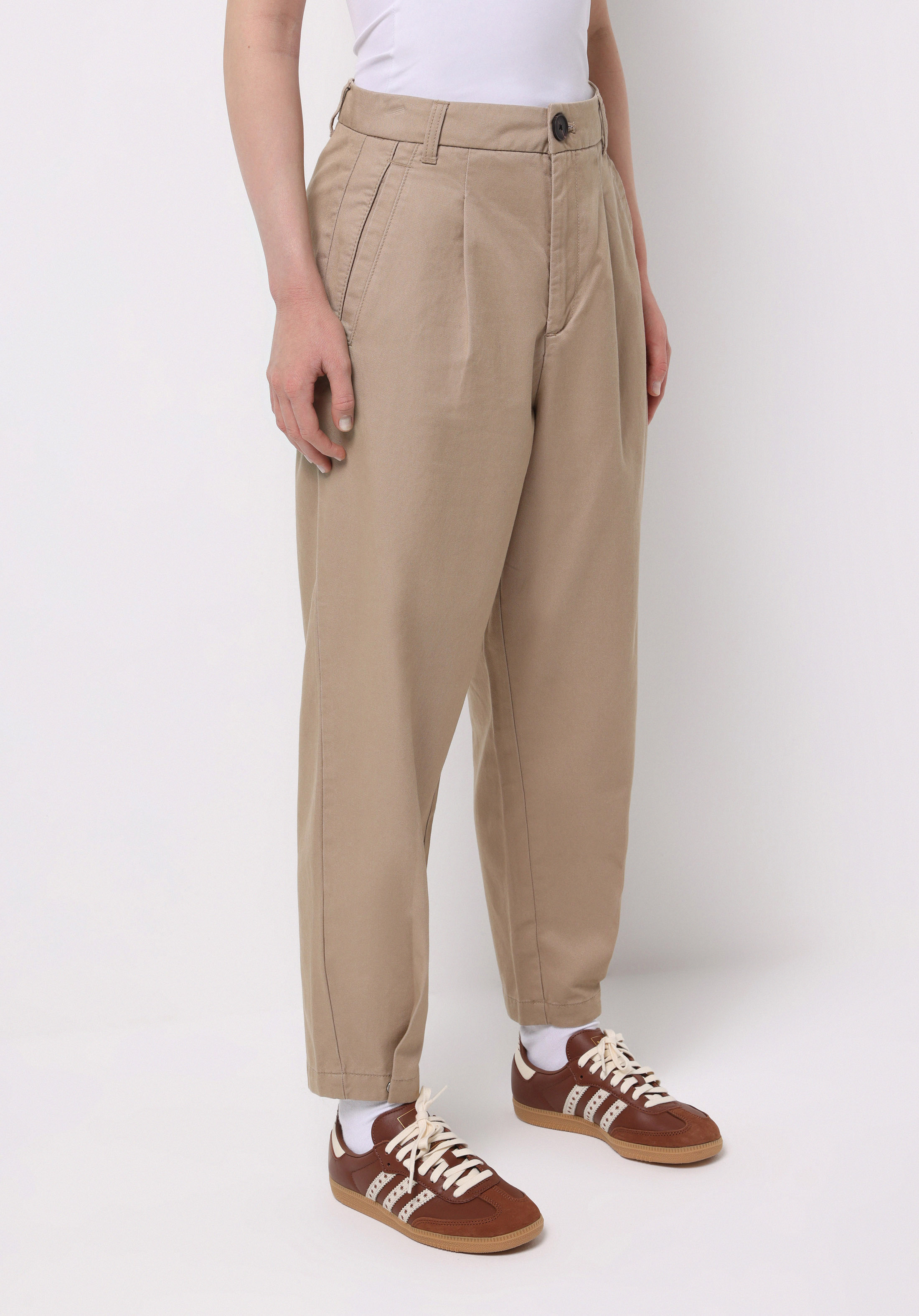 اعرض التفاصيل لـ بيج للنساء بناطيل