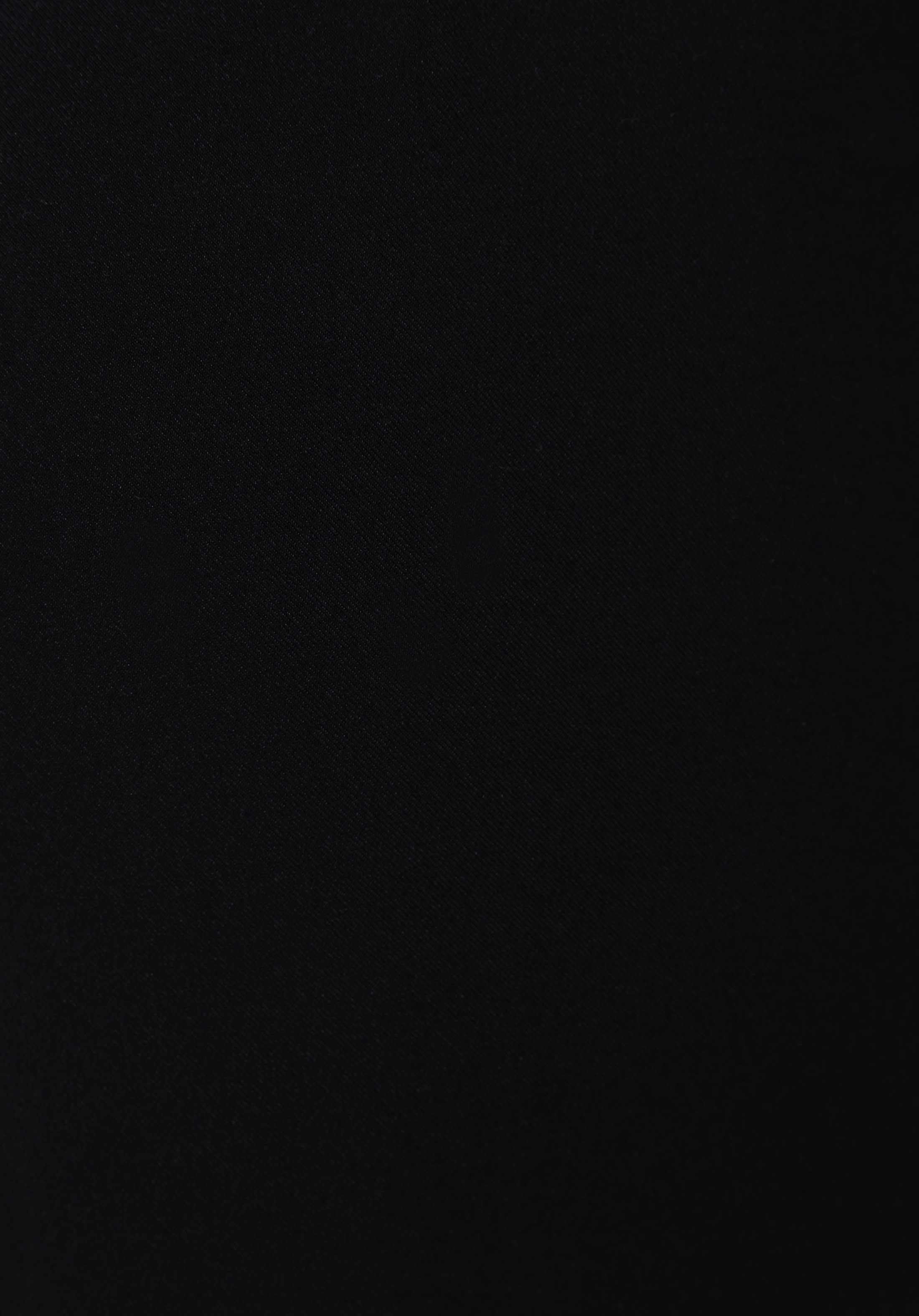 اعرض التفاصيل لـ أسود للنساء بناطيل
