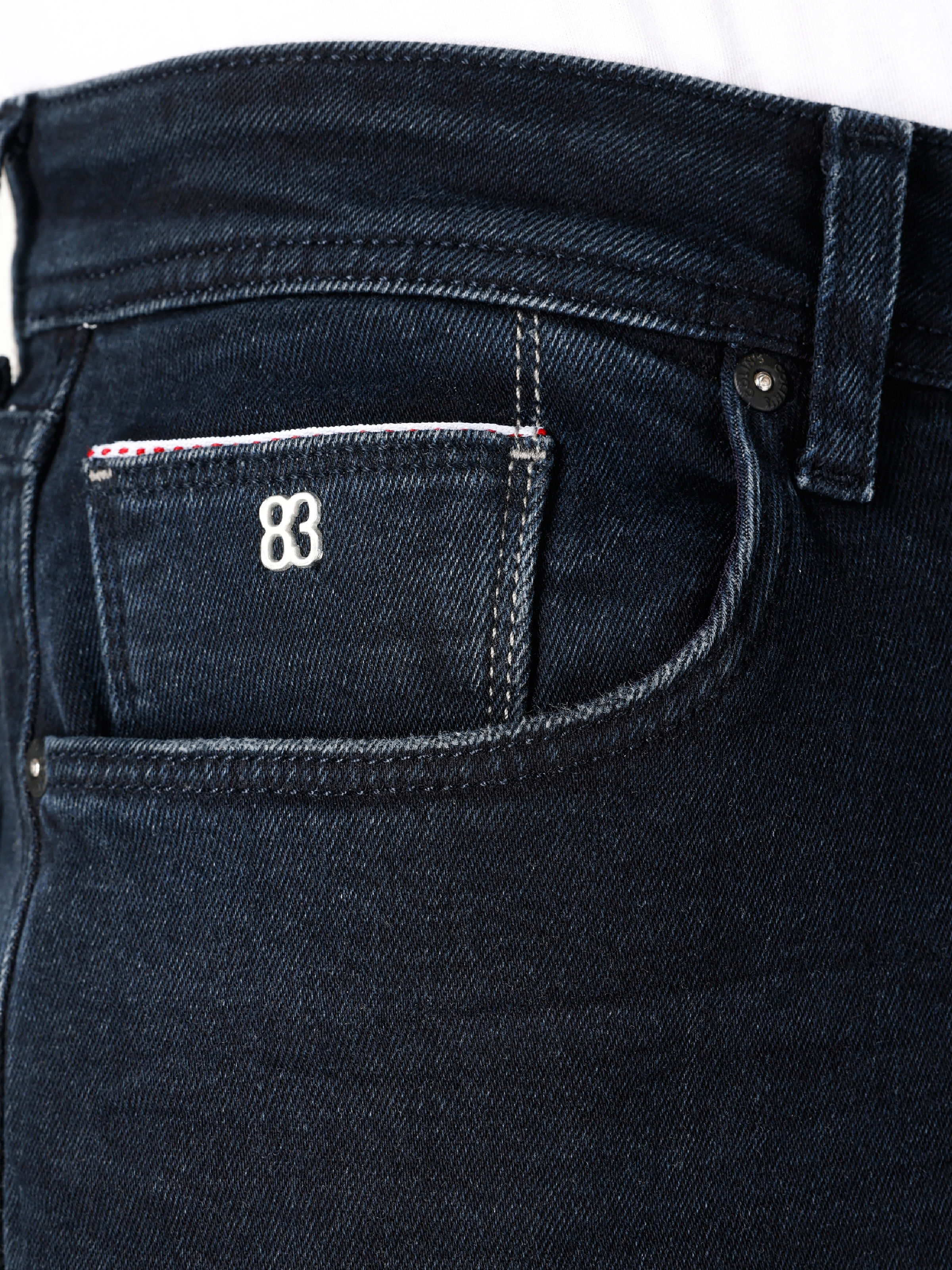 اعرض التفاصيل لـ 067 جاك بنطال جينز رجالي ذو قصة مستقيمة