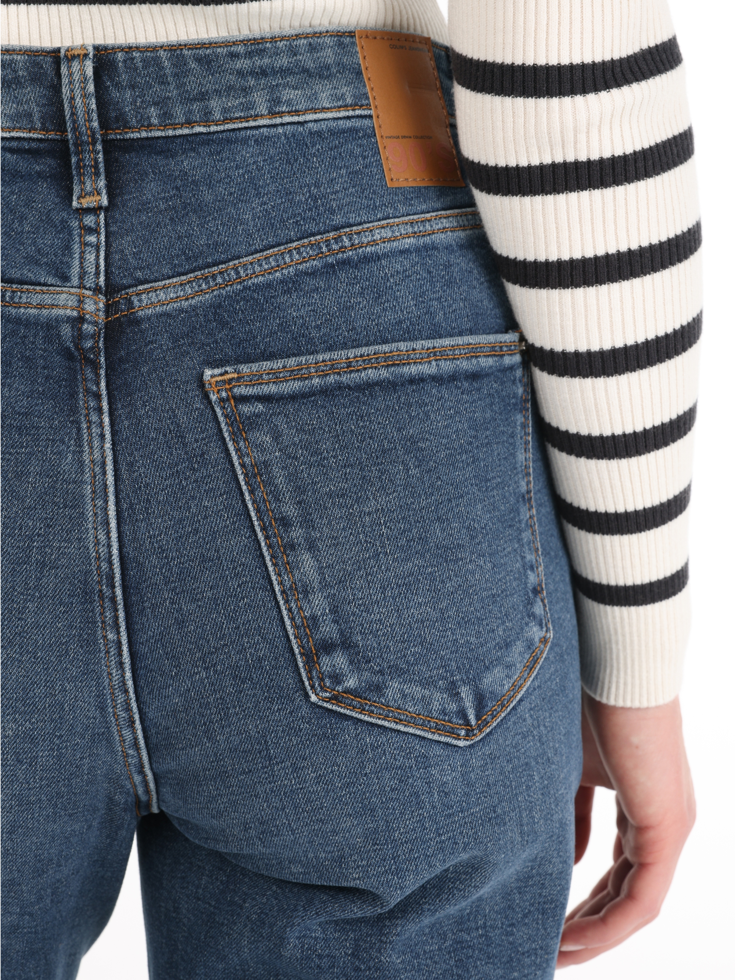 اعرض التفاصيل لـ 896 بنطلون جينز نسائي من Maria Mom Fit عالي الخصر ومدبب الساق