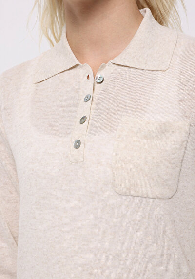 صورة من بيج فاتح للنساء