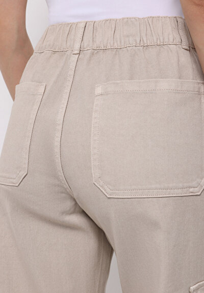 اعرض التفاصيل لـ بيج للنساء بناطيل