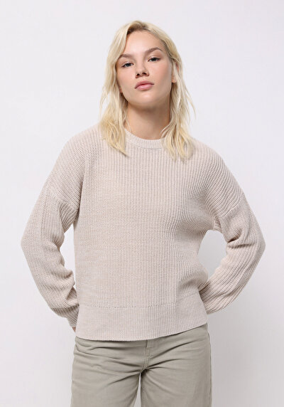 صورة من بيج فاتح للنساء 