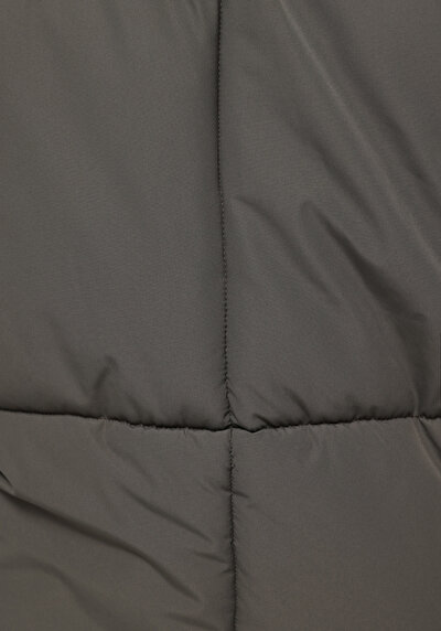 اعرض التفاصيل لـ أخضر للرجال جاكيت