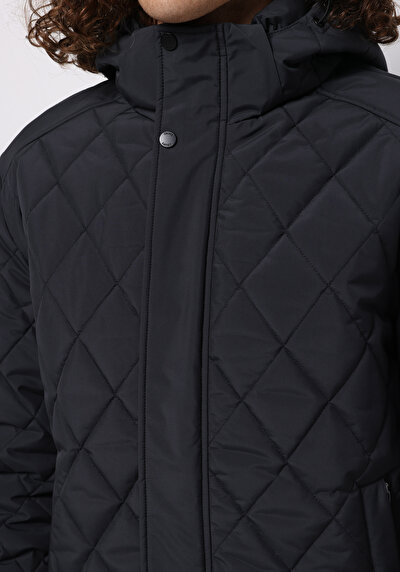 صورة من رمادي للرجال جاكيت