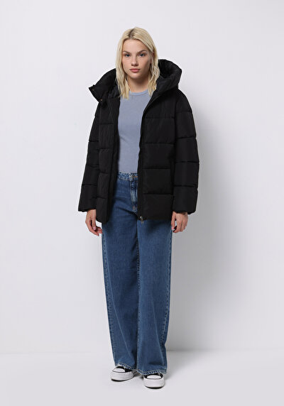 اعرض التفاصيل لـ أسود للنساء جاكيت