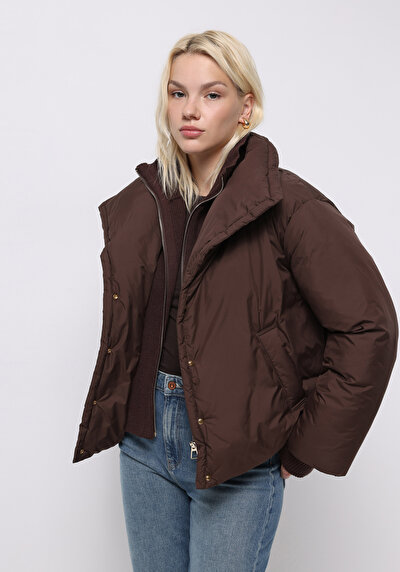 صورة من بني للنساء جاكيت