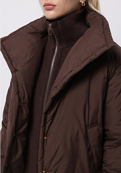 اعرض التفاصيل لـ بني للنساء جاكيت