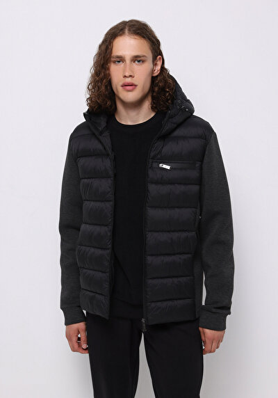 صورة من رمادي للرجال جاكيت