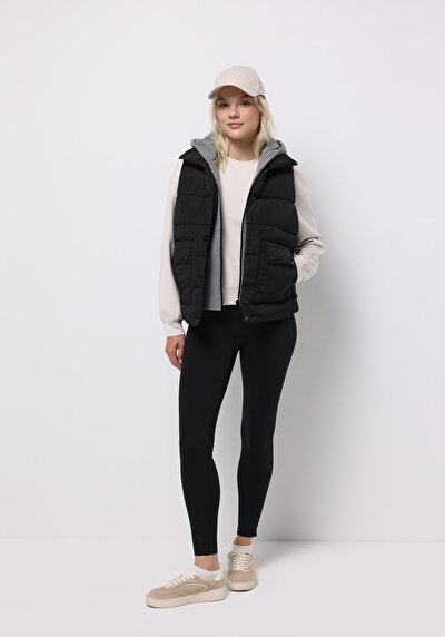 اعرض التفاصيل لـ أسود للنساء صدرية