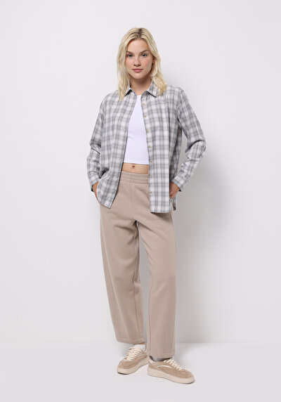 صورة من بيج للنساء بنطال رياضي