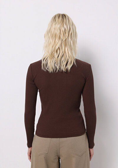 صورة من بني للنساء