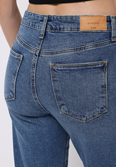 اعرض التفاصيل لـ أزرق للنساء بناطيل