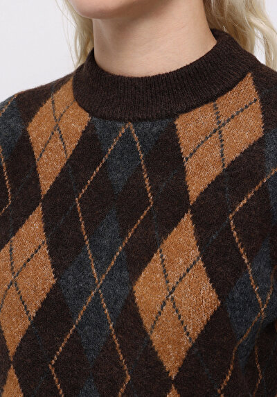 صورة من بني للنساء