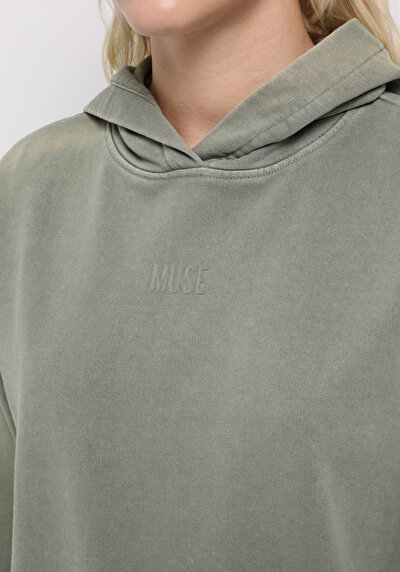 صورة من أخضر للنساء بلوز