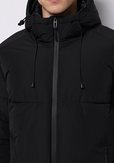 اعرض التفاصيل لـ أسود للرجال جاكيت