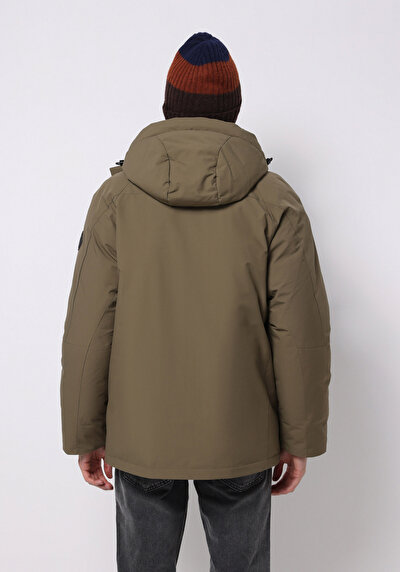 صورة من أخضر للرجال جاكيت