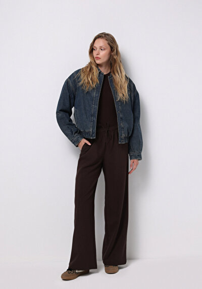 صورة من أزرق للنساء جاكيت سترة