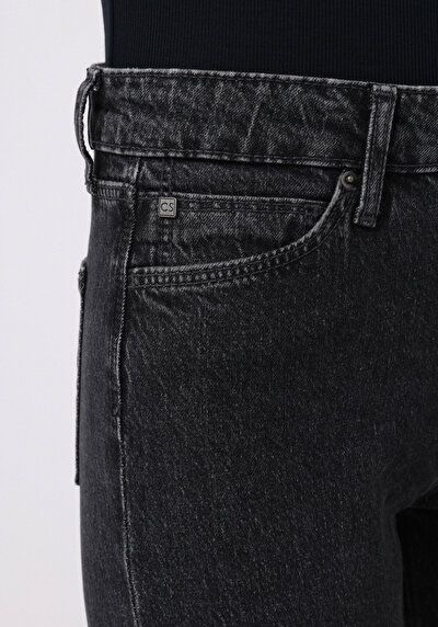 اعرض التفاصيل لـ أسود للنساء بناطيل