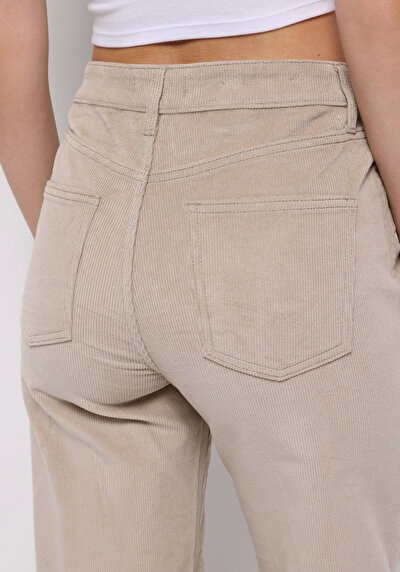 اعرض التفاصيل لـ بيج للنساء بناطيل