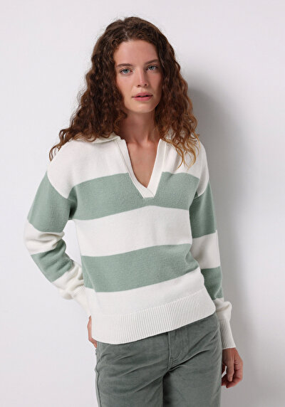 صورة من أخضر للنساء 