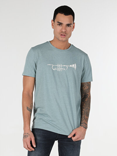 صورة من   رقبة مستديرة مستقيم رجالي أخضر كم قصير تي شيرت