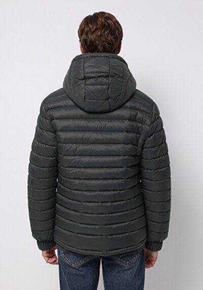 اعرض التفاصيل لـ أخضر للرجال جاكيت