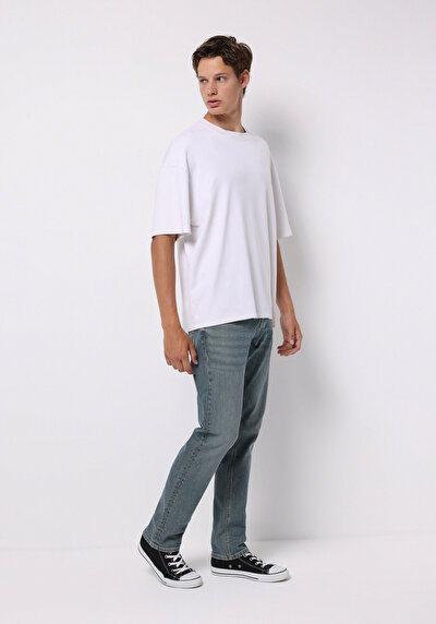 صورة من أزرق للرجال بناطيل