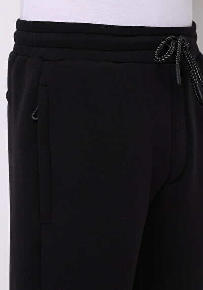 اعرض التفاصيل لـ أسود للرجال بنطال رياضي