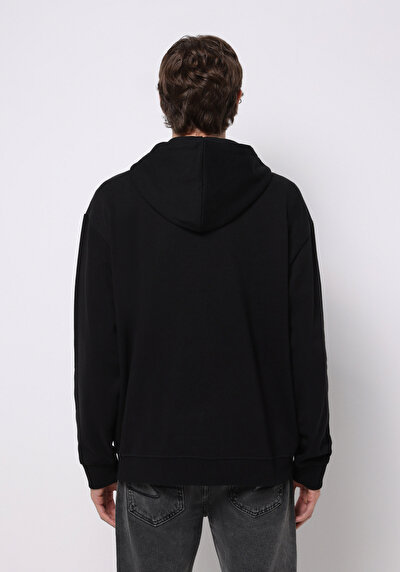 اعرض التفاصيل لـ أسود للرجال بلوز