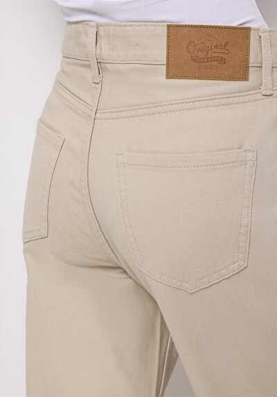 اعرض التفاصيل لـ بيج للنساء بناطيل