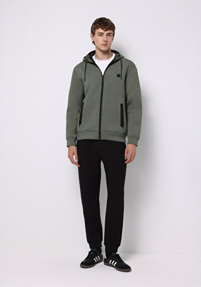 اعرض التفاصيل لـ أخضر للرجال بلوز