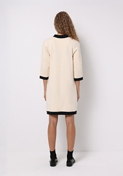 اعرض التفاصيل لـ بيج فاتح للنساء فستان