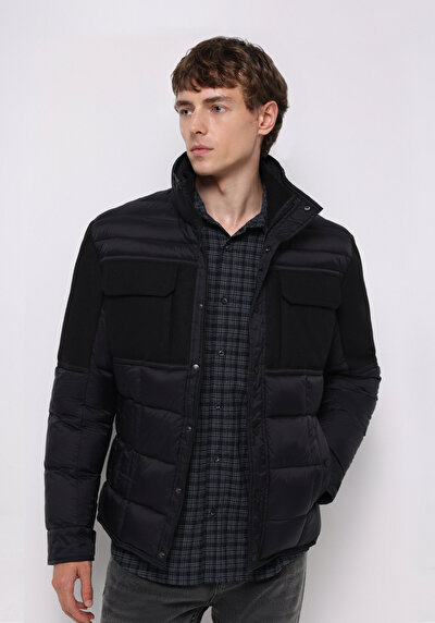 صورة من أسود للرجال جاكيت