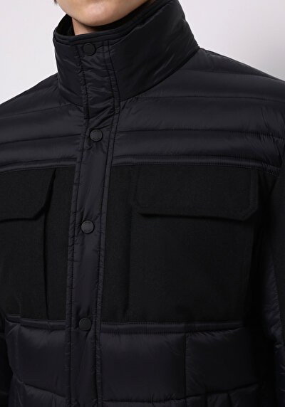 صورة من أسود للرجال جاكيت