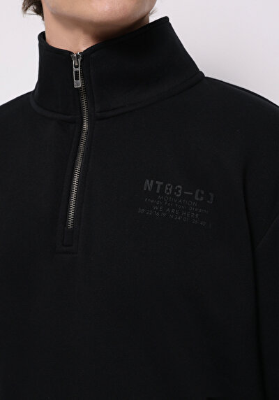 صورة من أسود للرجال بلوز