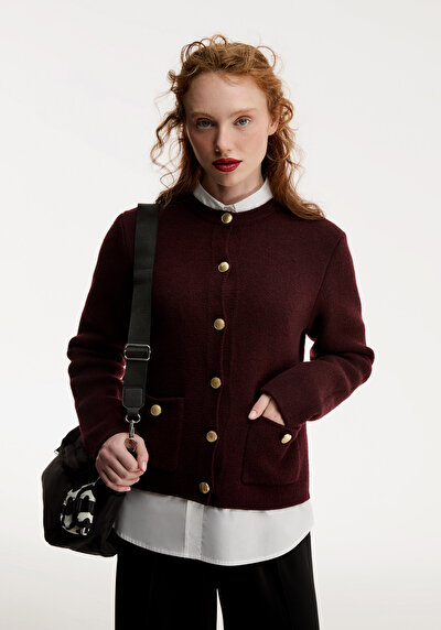 صورة من أرجواني للنساء كنزة