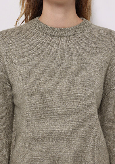 صورة من أخضر للنساء