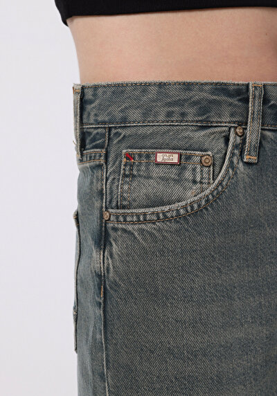 اعرض التفاصيل لـ أزرق للنساء بناطيل