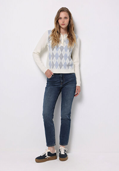 صورة من أبيض للنساء